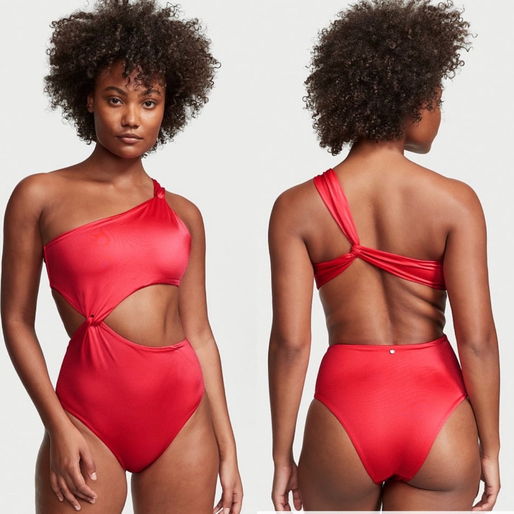 XL Victoria’s Secret twist monokini one-piece swimsuit